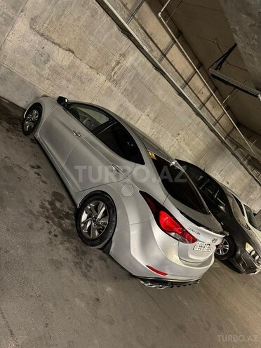 Hyundai Elantra 2016, 257,495 km - 1.8 л - Bakı
