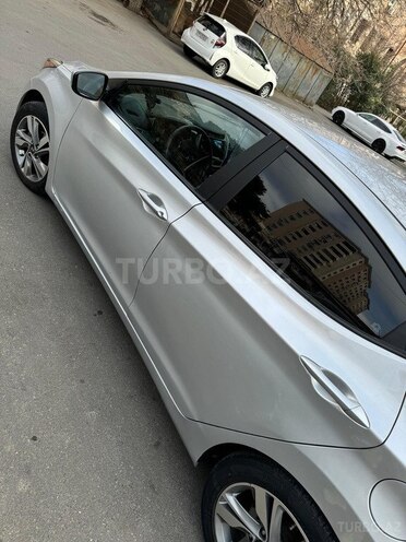Hyundai Elantra 2016, 257,495 km - 1.8 л - Bakı