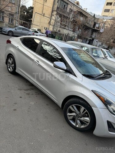 Hyundai Elantra 2016, 257,495 km - 1.8 л - Bakı