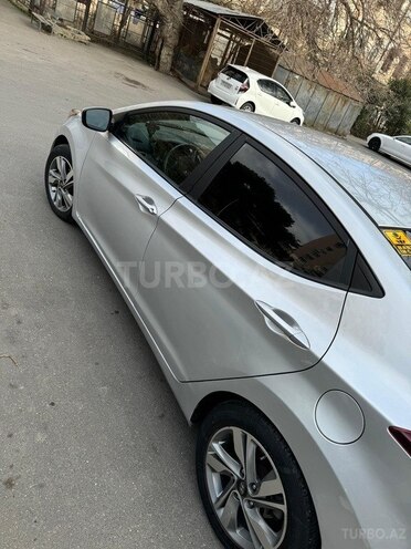 Hyundai Elantra 2016, 257,495 km - 1.8 л - Bakı