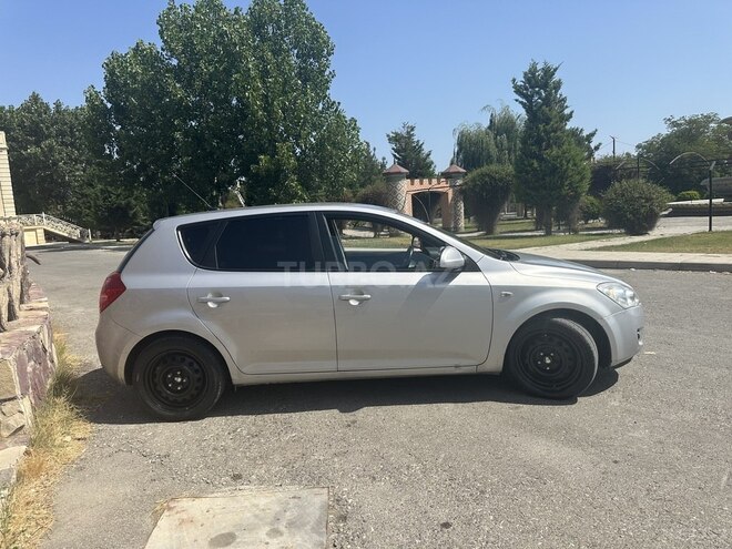 Kia Ceed 2006, 296,000 km - 1.4 l - Xaçmaz