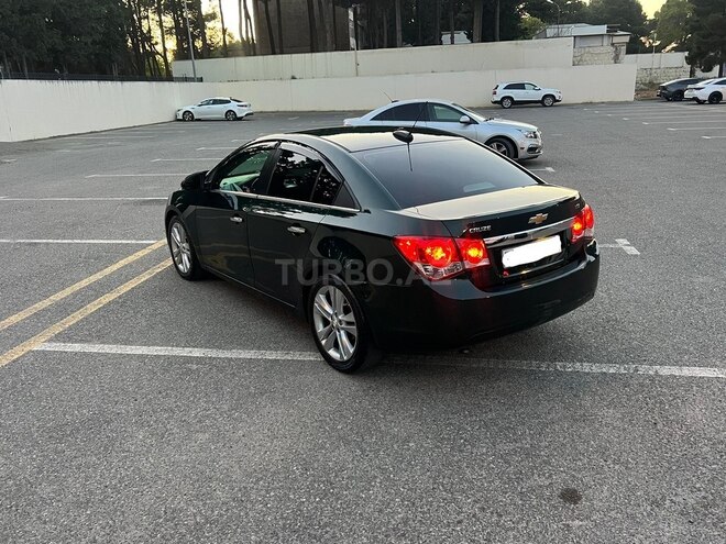 Chevrolet Cruze-2