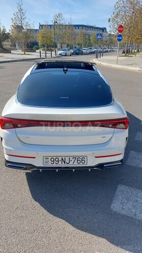 Kia K5-7