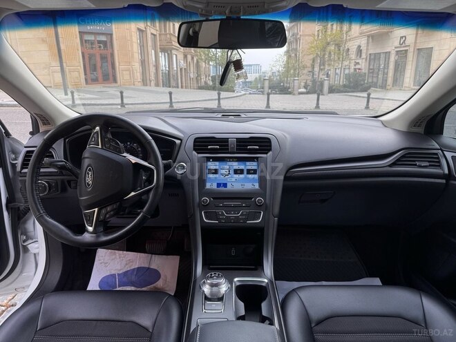 Ford Fusion (North America)-12