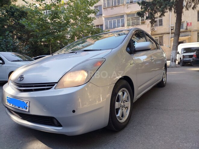 Toyota Prius-1