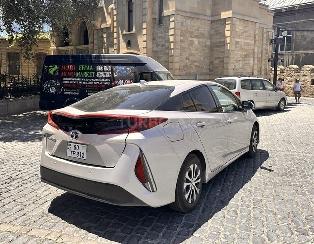 Toyota Prius Prime 2016, 187,000 km - 1.8 l - Bakı