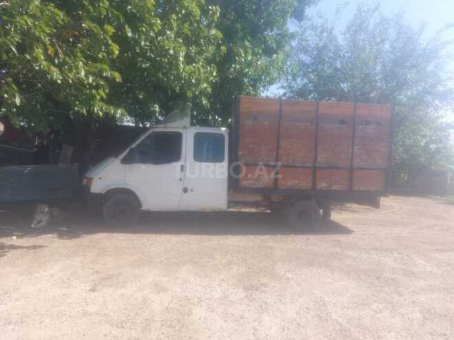 Ford Transit 1999, 325,980 km - 2.5 l - Füzuli