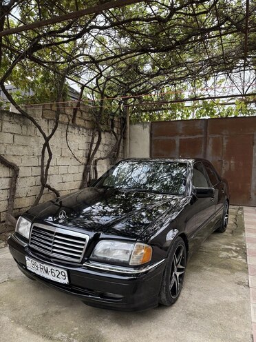 Mercedes C 220 1995, 400,000 km - 2.2 l - Bakı