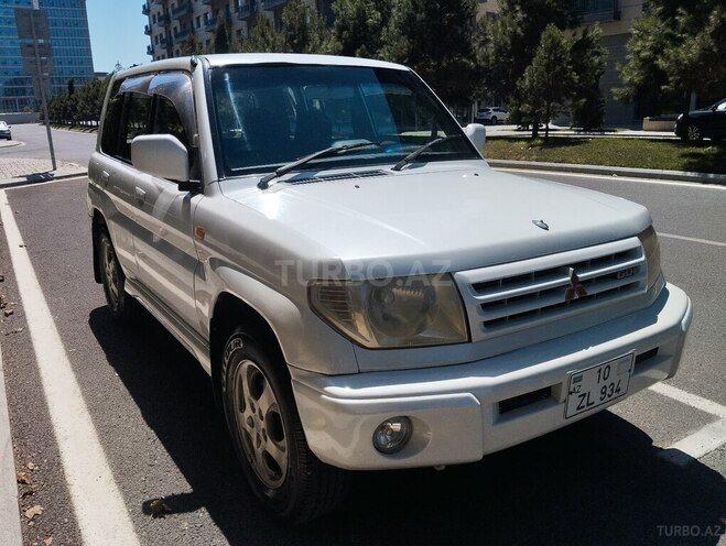 Mitsubishi Pajero io 1999, 377,772 km - 1.8 л - Bakı
