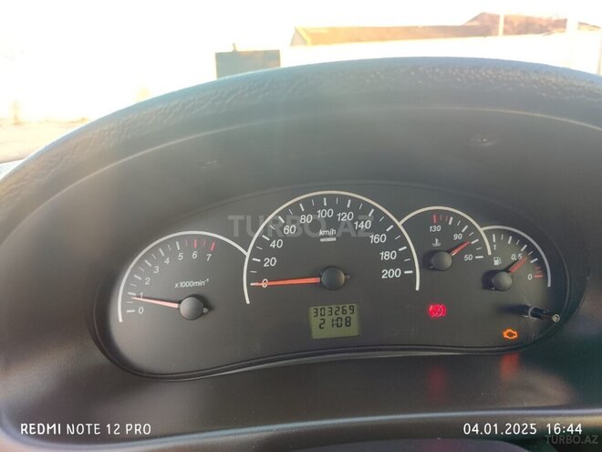 LADA (VAZ) Priora 2013, 303,263 km - 1.6 л - Bakı