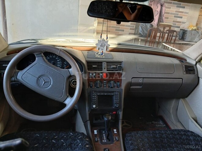 Mercedes C 220 d 2000, 750,000 km - 2.2 l - Bakı
