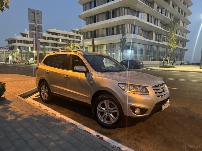 Hyundai Santa Fe 2010, 192,000 km - 2.0 л - Bakı