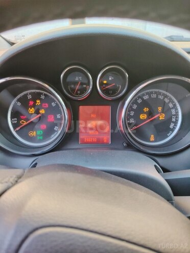 Opel Astra 2011, 240,210 km - 1.3 l - Ağdaş