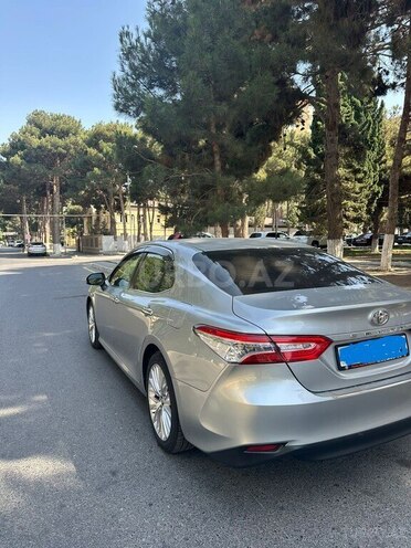 Toyota Camry-4