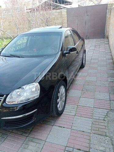 Volkswagen Jetta 2009, 90,000 km - 2.0 л - Bakı
