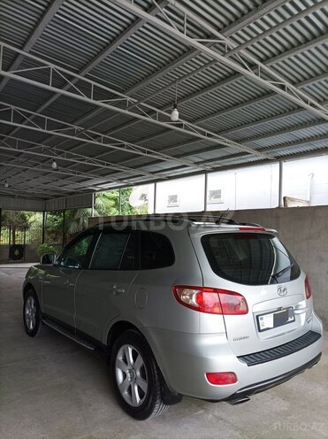 Hyundai Santa Fe-9
