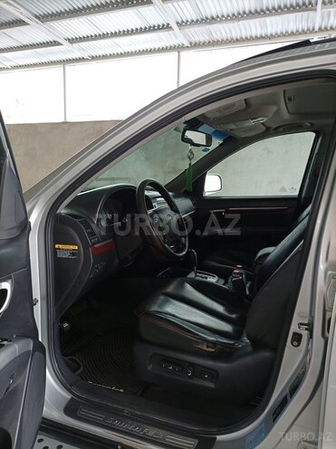 Hyundai Santa Fe-13