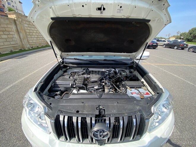 Toyota Land Cruiser Prado 2013, 122,000 km - 2.7 l - Bakı
