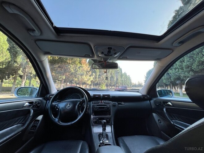 Mercedes C 320 2001, 360,000 km - 3.2 l - Gəncə