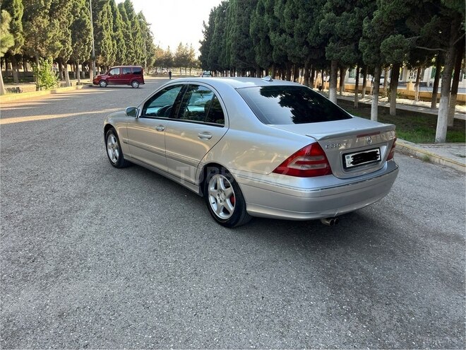 Mercedes C 320 2001, 360,000 km - 3.2 l - Gəncə