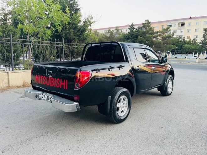 Mitsubishi L200 2009, 280,000 km - 2.5 l - Xırdalan
