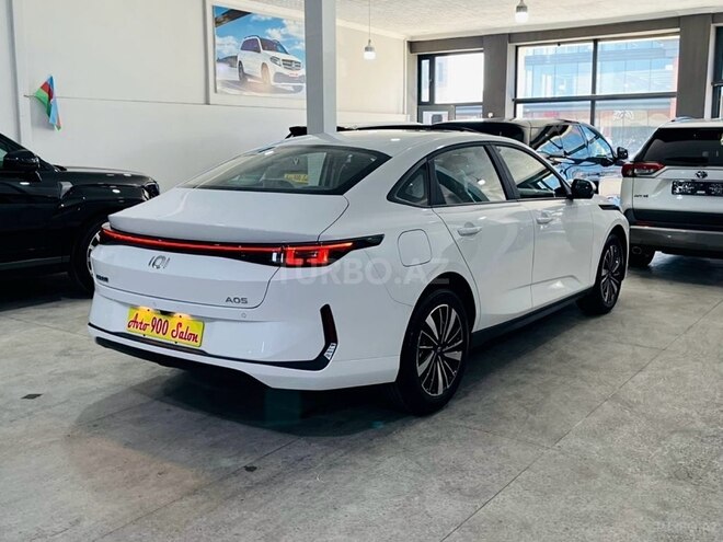 Changan Qiyuan A05 2025, 0 km - 1.5 л - Bakı