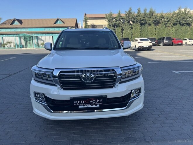 Toyota Land Cruiser-2