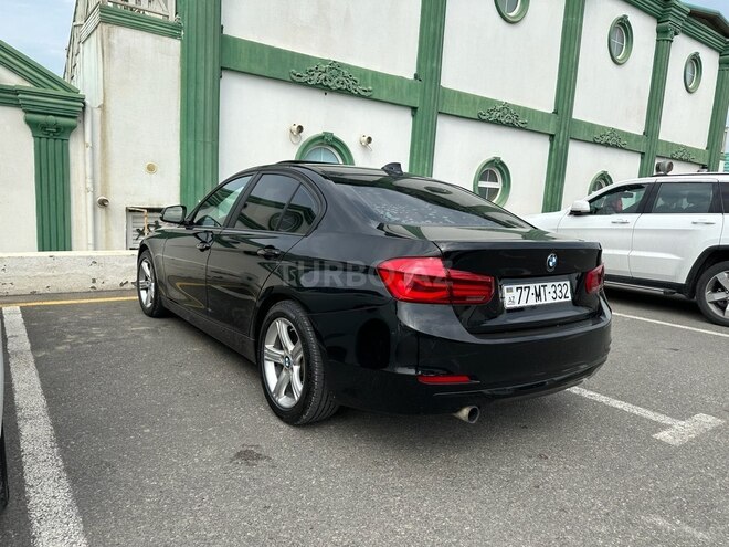 BMW 320-10