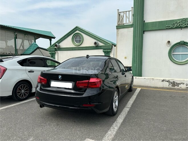 BMW 320-9