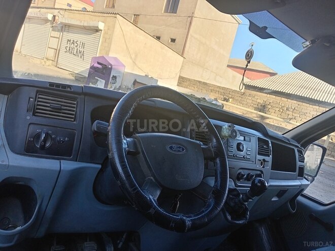 Ford Transit 2008, 298,000 km - 2.4 л - Bakı