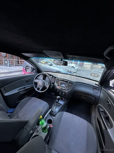 Kia Rio 2009, 270,000 km - 1.5 l - Bakı