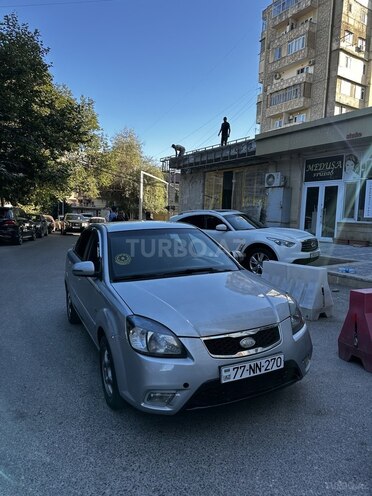 Kia Rio 2009, 270,000 km - 1.5 l - Bakı
