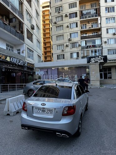 Kia Rio 2009, 270,000 km - 1.5 l - Bakı