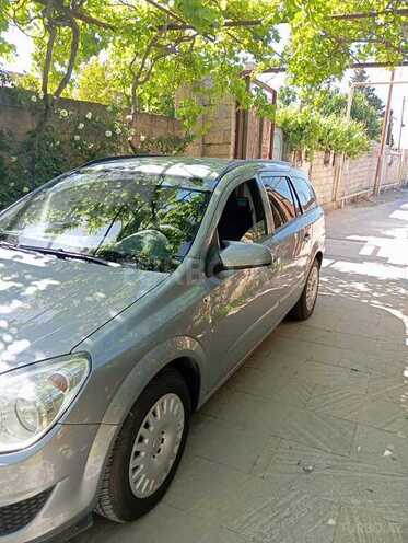 Opel Astra 2007, 242,000 km - 1.4 l - Bakı
