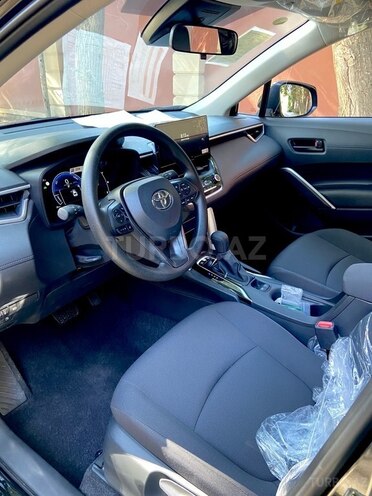 Toyota Corolla Cross 2025, 0 km - 2.0 l - Bakı