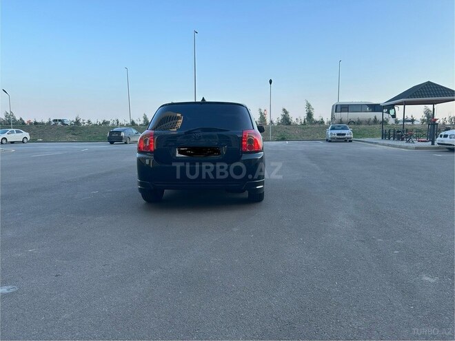 Toyota Corolla 2005, 248,000 km - 1.4 l - Bakı