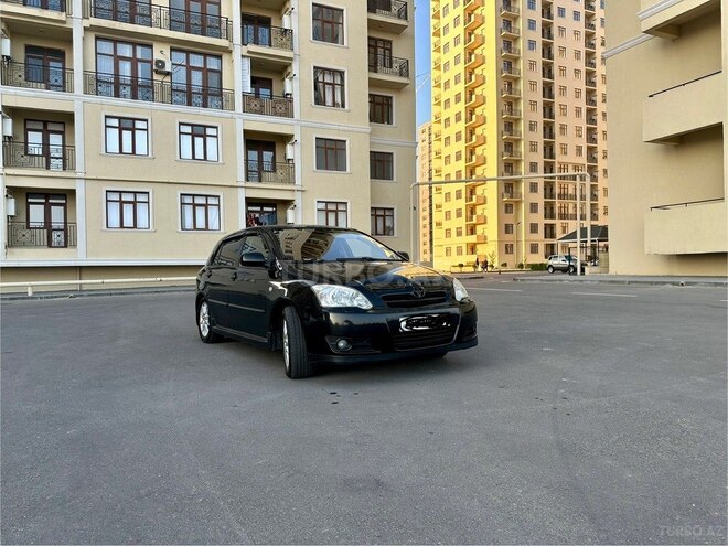 Toyota Corolla 2005, 248,000 km - 1.4 l - Bakı