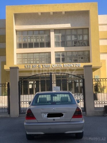 Mercedes C 200 1998, 241,000 km - 2.0 л - Bakı
