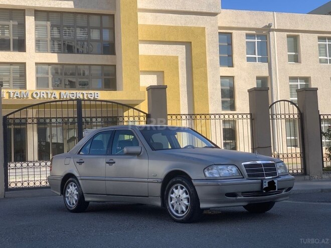 Mercedes C 200 1998, 241,000 km - 2.0 л - Bakı