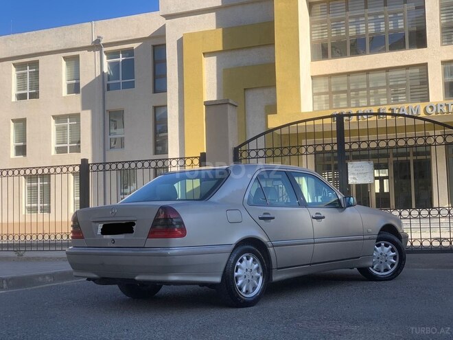 Mercedes C 200 1998, 241,000 km - 2.0 л - Bakı