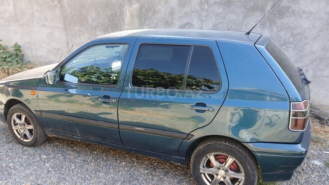 Volkswagen Golf 1997, 500,000 km - 1.8 l - Gəncə