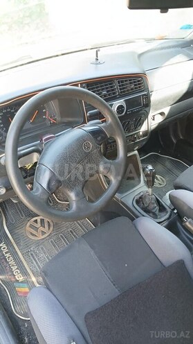 Volkswagen Golf 1997, 500,000 km - 1.8 l - Gəncə