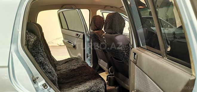 Hyundai Getz-15
