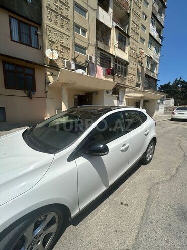 Volvo V40 2015, 165,000 km - 2.0 l - Bakı