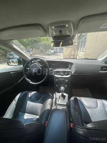 Volvo V40 2015, 165,000 km - 2.0 l - Bakı