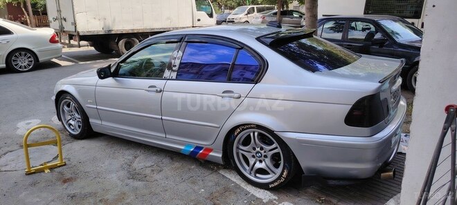 BMW 318 2001, 307,000 km - 2.0 l - Bakı
