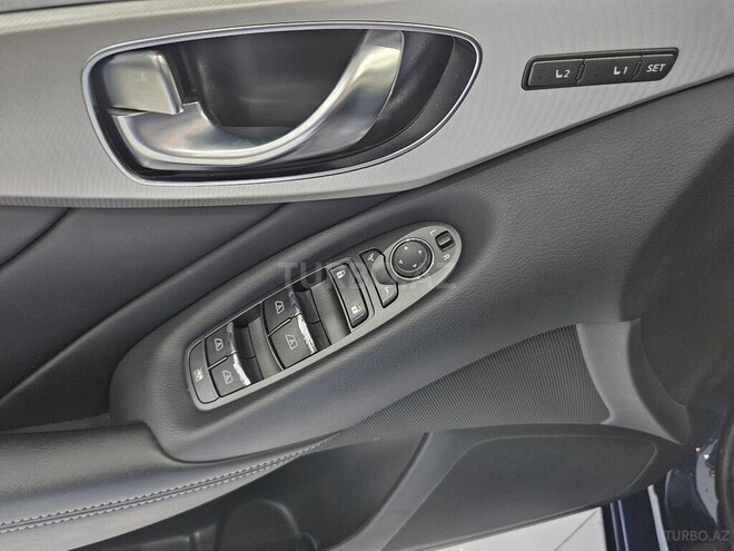 Infiniti Q50S-7