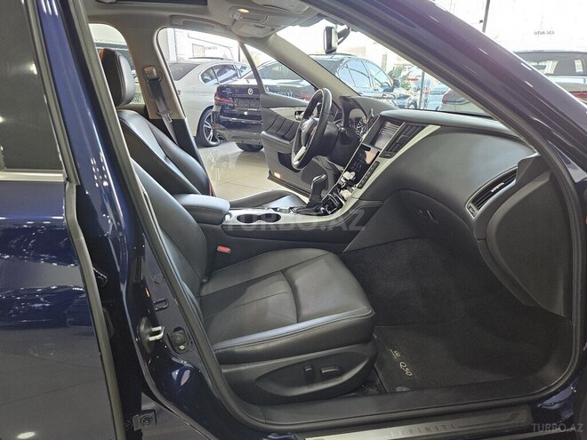 Infiniti Q50S-16