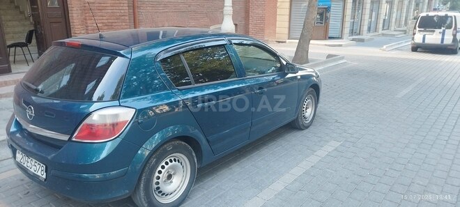Opel Astra 2006, 355,000 km - 1.4 л - Gəncə