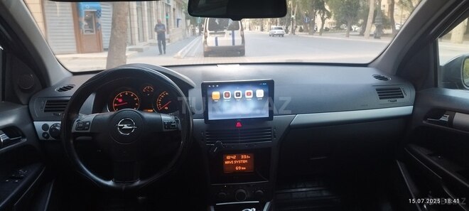 Opel Astra 2006, 355,000 km - 1.4 л - Gəncə
